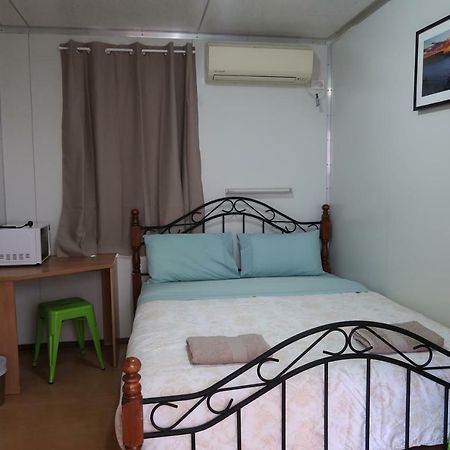 Mud Crab Motel Derby Luaran gambar